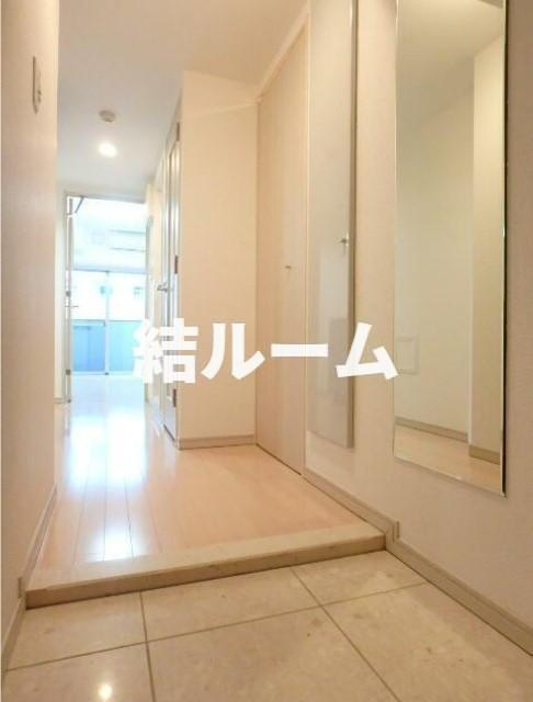 練馬区豊玉北５丁目の賃貸マンションの玄関