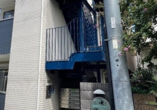 セレンディピティ田端のエントランス