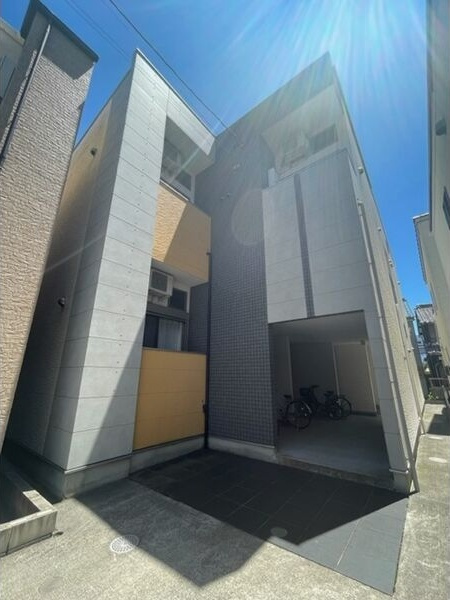 ブライトコートの外観