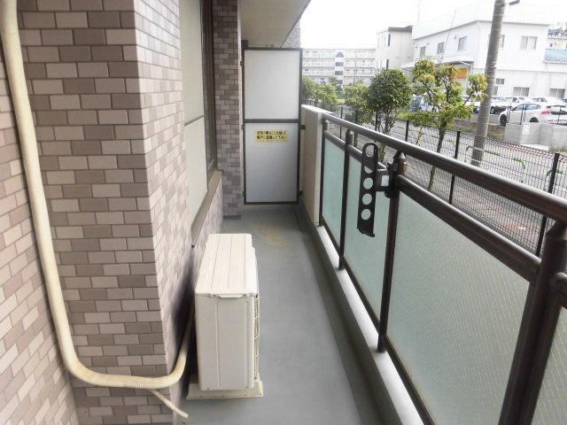 マ・メゾン寿のバルコニー