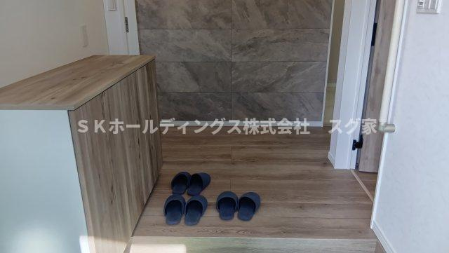 綾部市岡町新築戸建て住宅の玄関