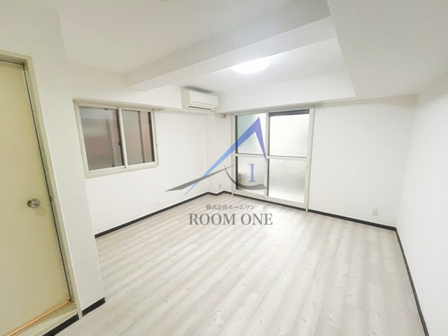 フォルス森下の居間・リビング|洋室のお部屋です。