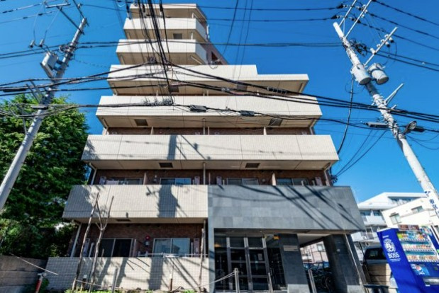SIN−City板橋本町の外観