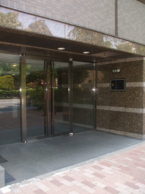 杉並区高円寺北２丁目の賃貸マンションの玄関