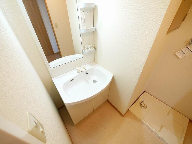 藤本ビル（大宮町６丁目）の洗面所