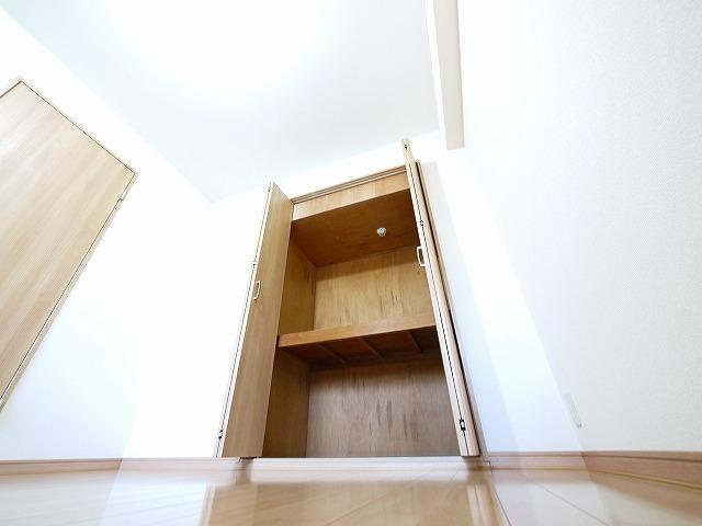 藤本ビル（大宮町６丁目）の収納