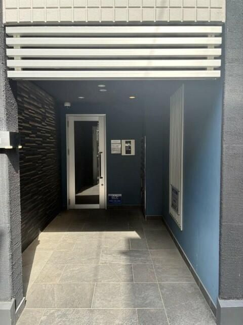 ＴＨＥ ＲＯＯＭ’Ｓ 中野本町のエントランス