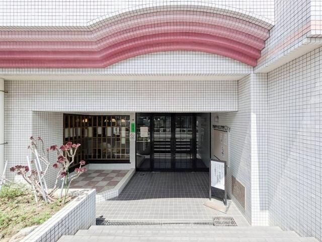 常盤台ダイカンプラザシティのエントランス