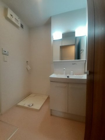 Ｍ・Ｒ・Ｍ　Ⅱの洗面所|広い洗面スペース