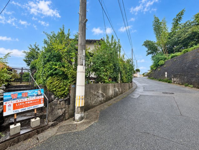 北区高平3丁目・売地の前面道路含む現地写真