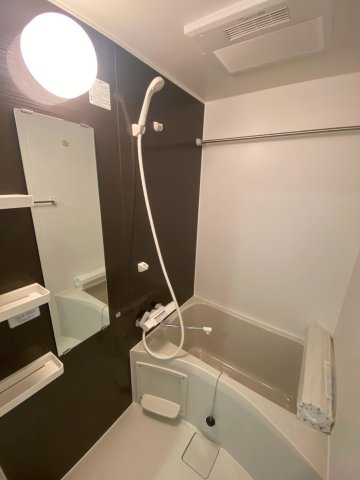 (仮称)伊勢町新築アパートの浴室|別部屋参照