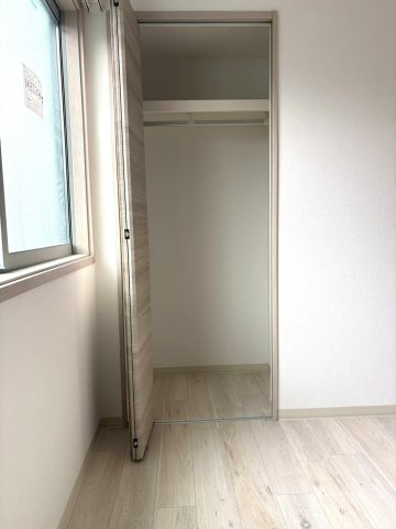 今井町共同住宅(仮)の洋室|クローゼット