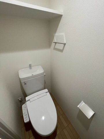 ＣＲＥＳＴ　ＴＡＰＰ　川崎港町のトイレ|清潔感のあるトイレです