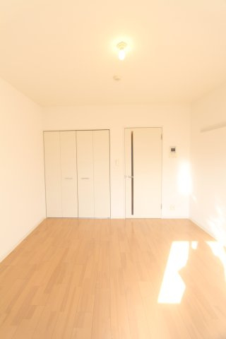 プライムアーバン川崎南幸町の寝室|※参考写真