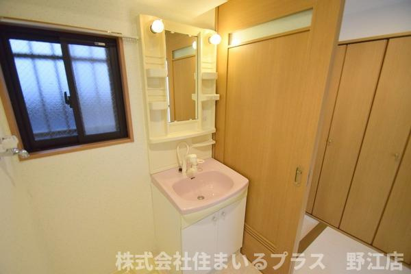 緑第3三友マンションの洗面所