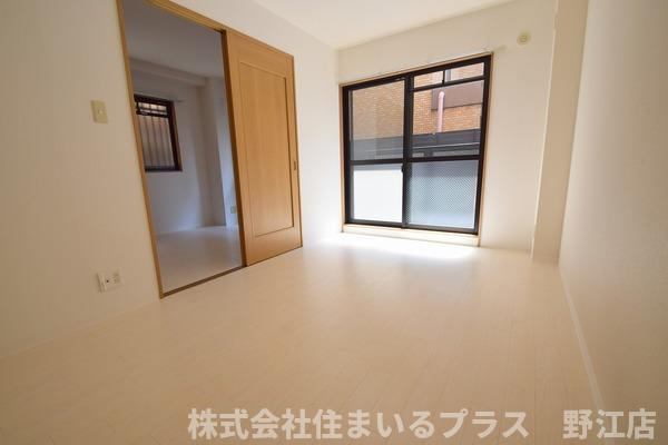 緑第3三友マンションの洋室