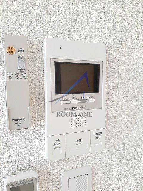 アビタ・ヴァンのセキュリティ|モニター付きインターホンです。