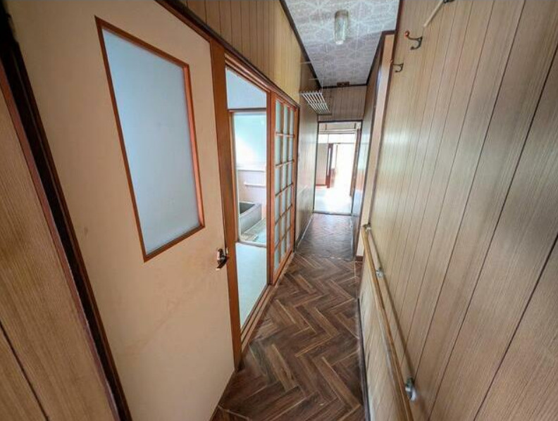 秋田市楢山字寺小路　中古の内装