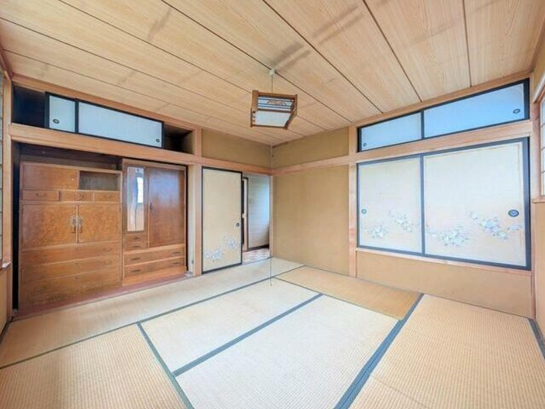 秋田市楢山字寺小路　中古の和室