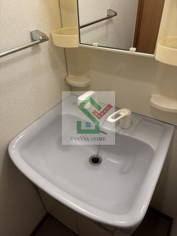セントランド所沢の独立洗面台