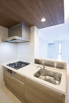 カーサヴェルデ富ヶ谷のキッチン|※写真は同タイプ住戸です。