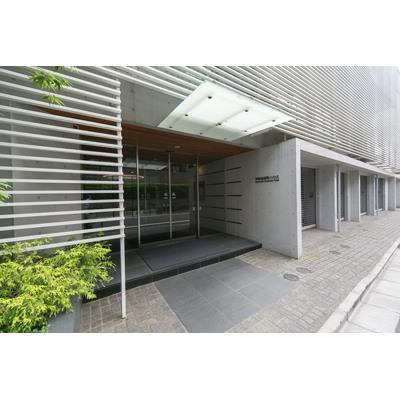 神楽坂南町ハウスのエントランス|ゆとりのあるエントランスです
