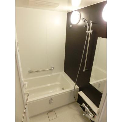 パークアクシス池田山の浴室|※写真は同タイプ住戸です。