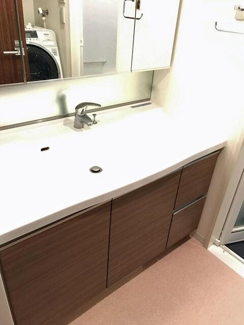 パークアクシス代官山の洗面所|※写真は同タイプ住戸です。