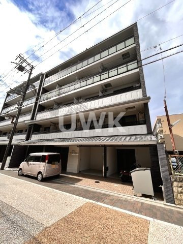 サクシード伏見車町1stの外観