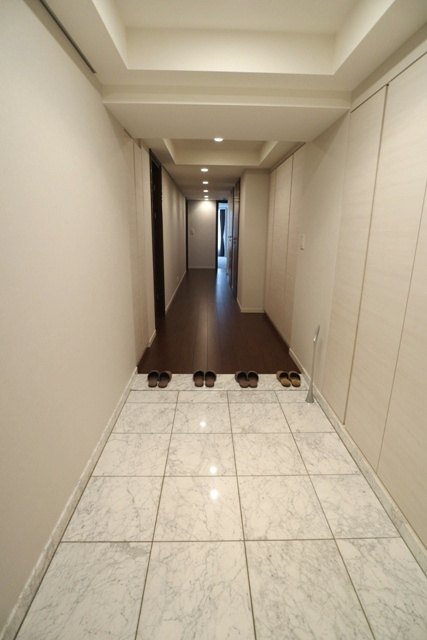 レジディア市谷砂土原　Ｓの玄関|※写真は同タイプ住戸です。