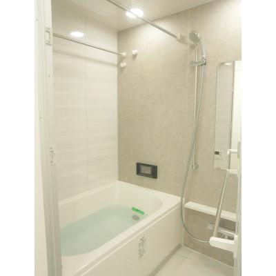 アーバネックス原宿の浴室|※写真は同タイプ住戸です。
