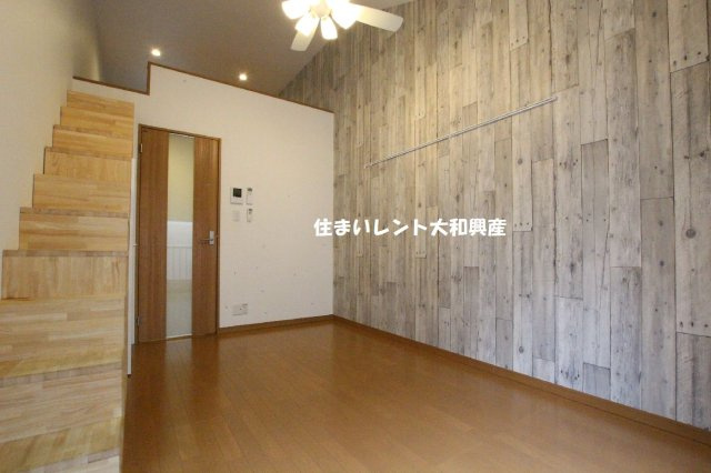 マ・ピエス町田の居間・リビング