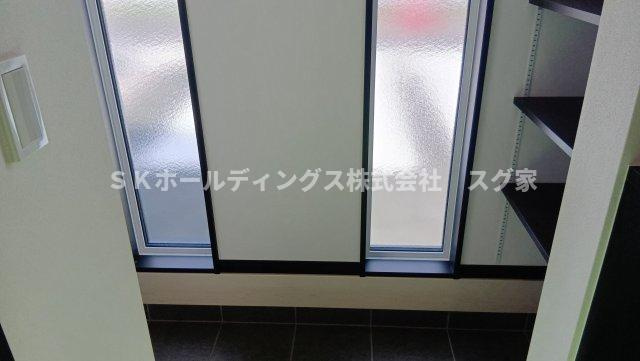 綾部市岡町新築戸建て住宅の玄関