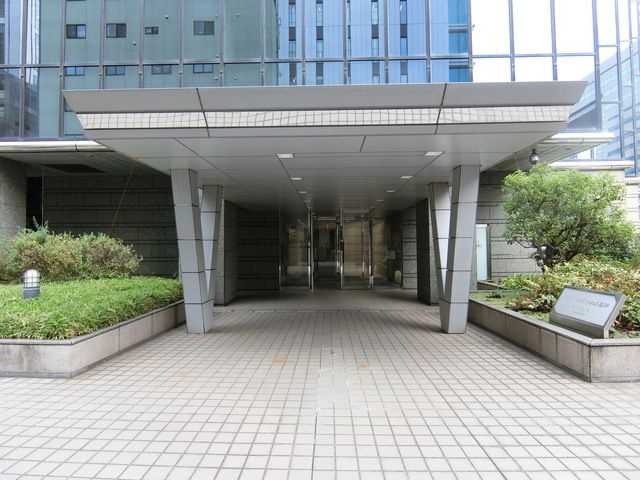 【エントランス】ＳｈｉｂａｕｒａＣｒｙｓｔａｌ 品川レジデンス 