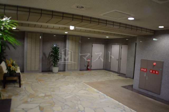リーガル北心斎橋のロビー