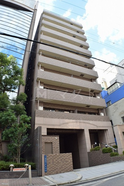 リーガル北心斎橋の外観
