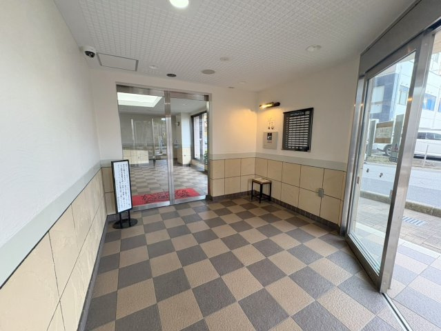 ライオンズマンション蘇我駅前のエントランス|共用部・エントランス