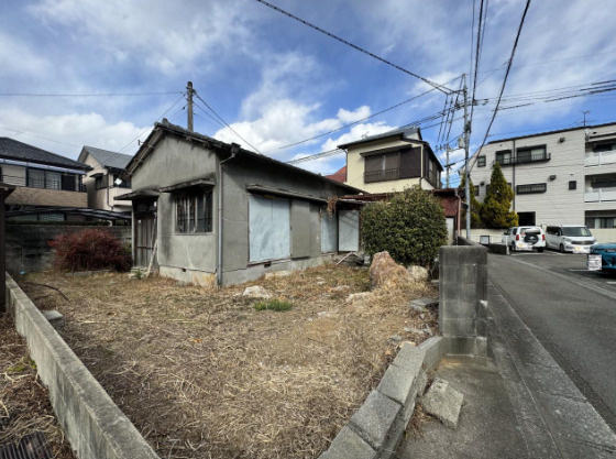 「接道南面で日当たり良好」高知市新屋敷２丁目　売地　建築条件無し