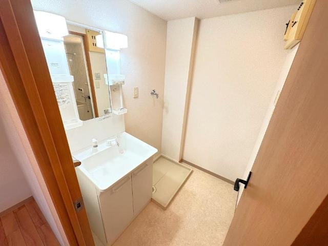 グリーンヒルズの洗面所|洗面