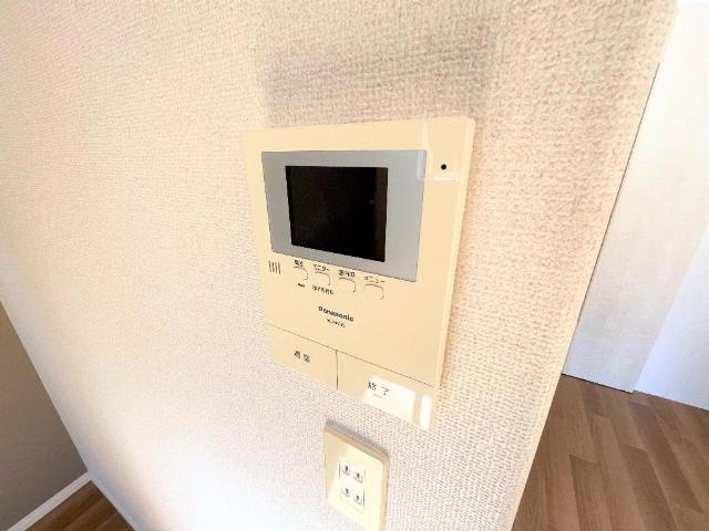 アップヒルズの内装|カメラ付インターホン
