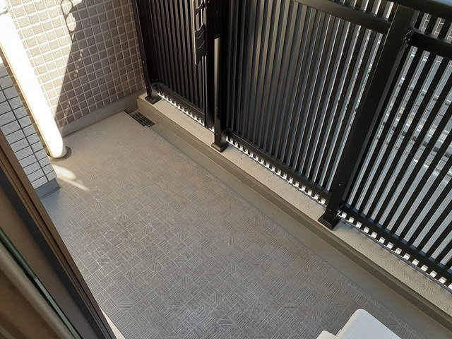 ヴィラージュ新横浜のバルコニー