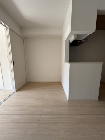 clarté 葛城（クラルテカツラギ）の居間・リビング|こちらのリビングで趣味の時間をお楽しみください