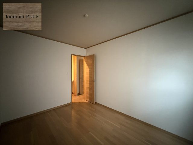 大阪市都島区都島中通3丁目の洋室