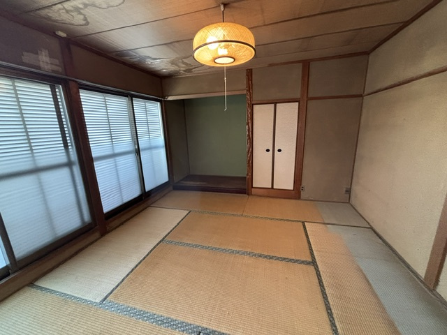 神戸市垂水区西舞子9丁目　中古戸建　地下車庫1台付！の和室|和室があれば、来客や子供用のスペースとして活躍します