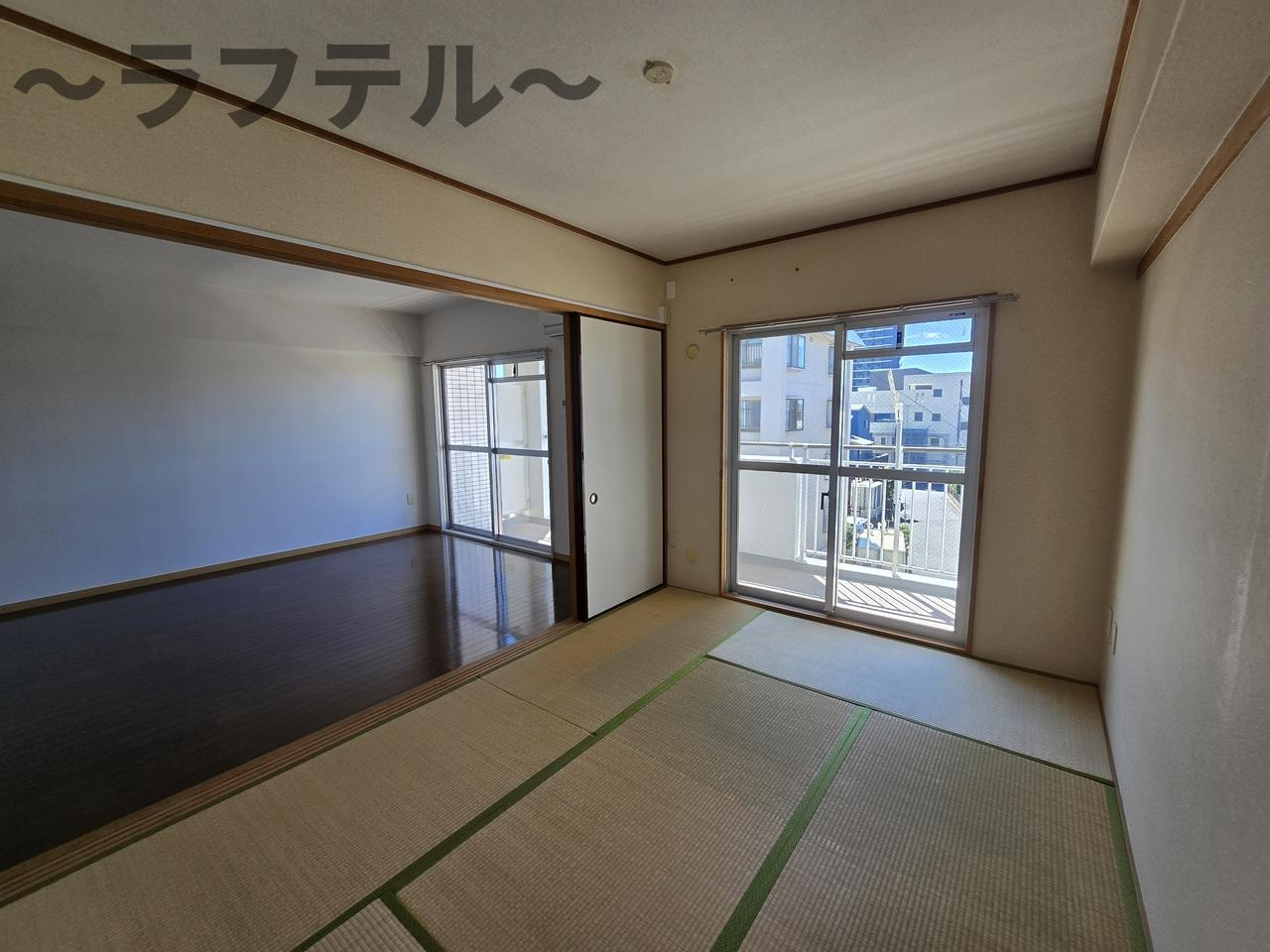 ソルティ ブラン鶴瀬の和室