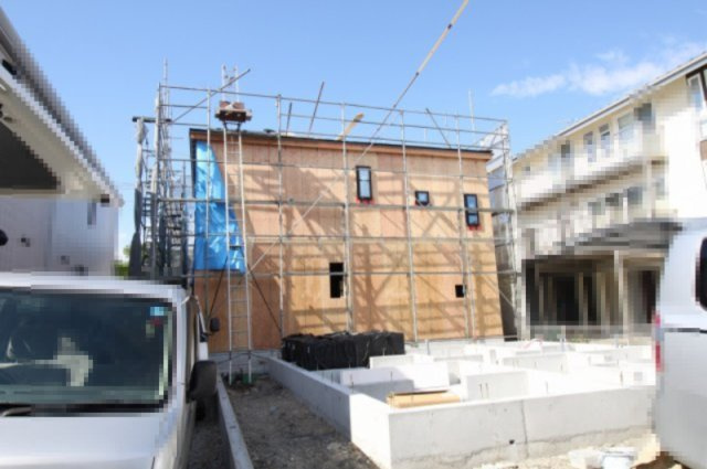 高知市弥生町　新築戸建  2期１棟1号棟　(全2区画)　　の外観|4LDK+WIC　
土地面積　135.17㎡　（約40.88坪）建物面積　108.47㎡（約32.81坪）
１階　53.41㎡　2階　55.06㎡
※インナーバルコニー　8.69㎡含　