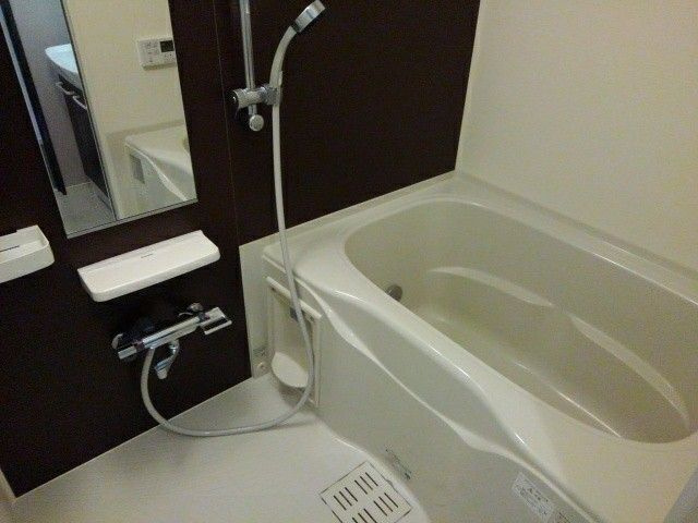 アダムの浴室