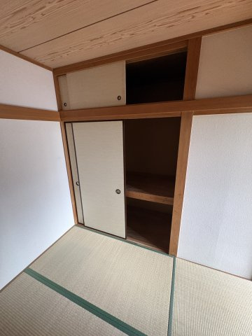 昭島市福島町のアパート