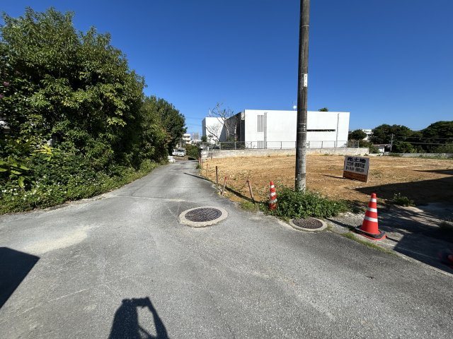 沖縄市知花1丁目(44.04坪)の周辺