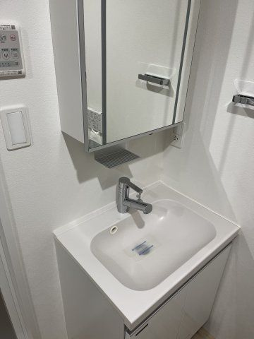 CASA LUCEの洗面所